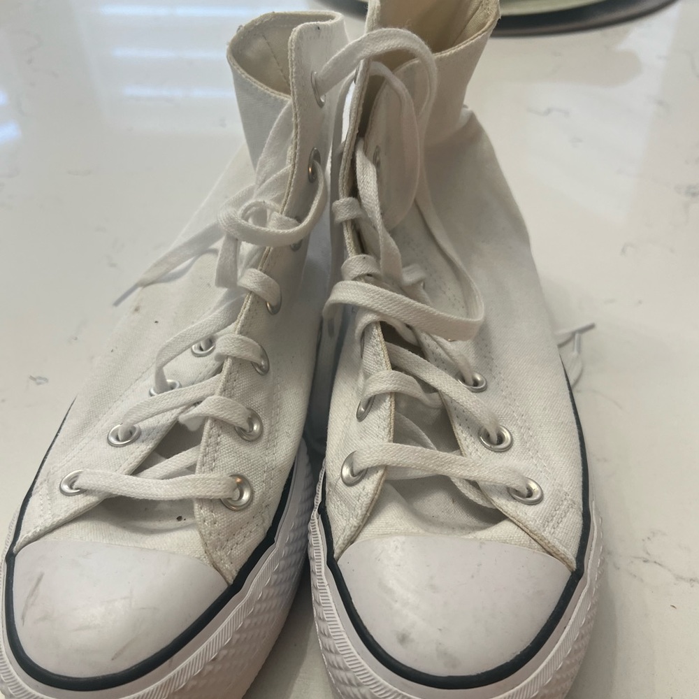 Chuck Taylor Converse